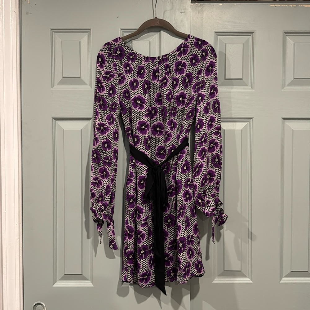 Milly of New York women’s dress bows at the bottom of the sleeves SIZE 2